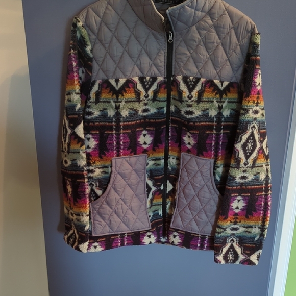 funsport Jackets & Blazers - Gray and Yellow Geometric Bomber Jacket with Quilted Design